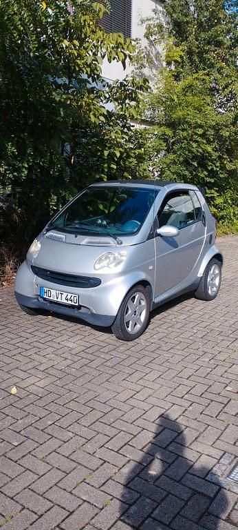 Silber Gebraucht 2001 Smart ForTwo Cabrio Passion Cabrio | 1.850 € (Fairer Preis) - Bild 1/4