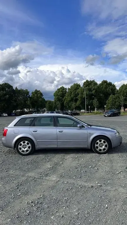 Gebraucht Audi A4 116 PS (85 kW) 2004 Silber Kombi