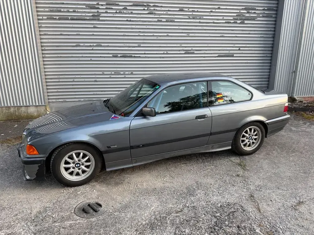 Gebraucht BMW 328 Performance 193 PS (141 kW) 1995 Grau Coupé