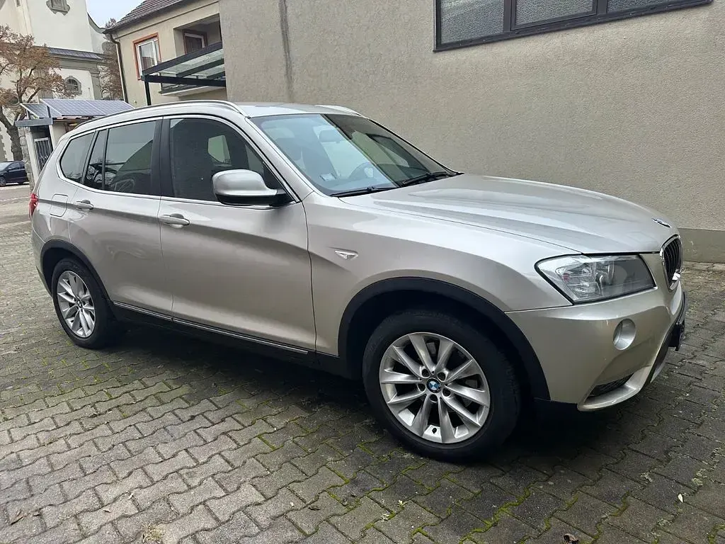 Gebraucht BMW X3 186 PS (136 kW) 2013 Silber SUV