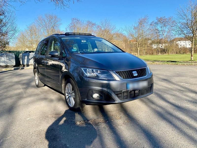 Gebraucht Seat Alhambra 140 PS (102 kW) 2012 Grau Van / Kleinbus