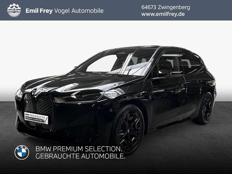 Saphirschwarz metallic Gebraucht 2022 BMW iX SUV | 45.550 € (Guter Preis) - Bild 1/3