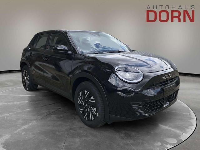 Neu Fiat 600E Red 114 kW (156 PS) 2025 Schwarz SUV