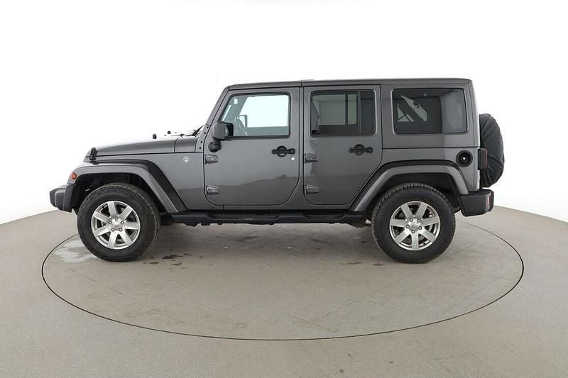 Gebraucht Jeep Wrangler Unlimited Sahara 200 PS (147 kW) 2018 Grau SUV
