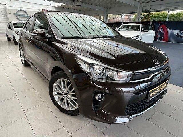 Gebraucht Kia Rio DREAM-TEAM Edition 84 PS (61 kW) 2018 Andere farbe Kleinwagen