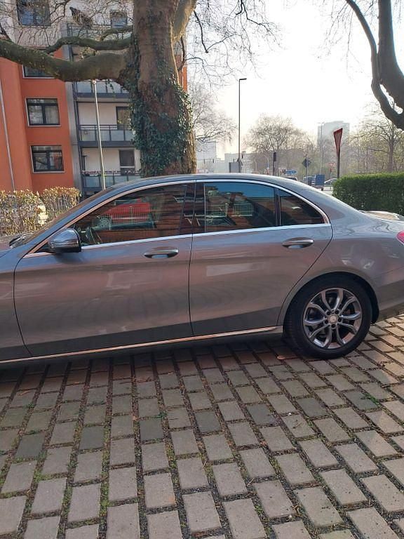 Gebraucht Mercedes C180 116 PS (85 kW) 2015 Limousine
