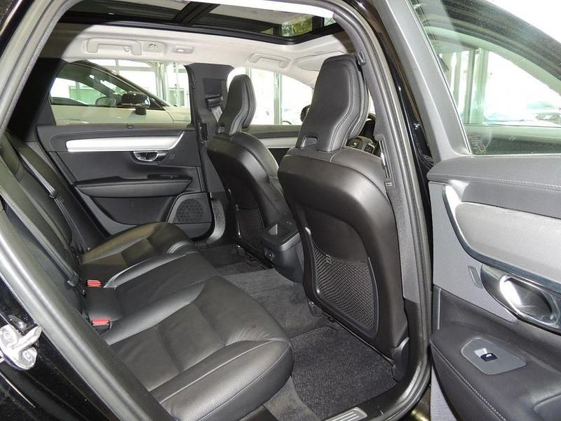 Gebraucht Volvo V90 Plus 197 PS (144 kW) 2022 Schwarz Kombi