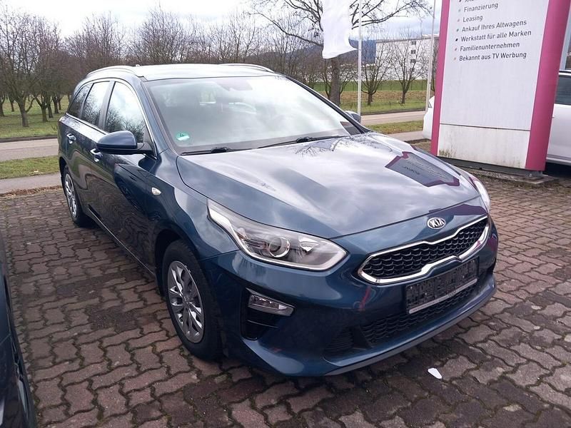 Gebraucht Kia Ceed Sportswagon 140 PS (102 kW) 2017 Blau metallic Kombi