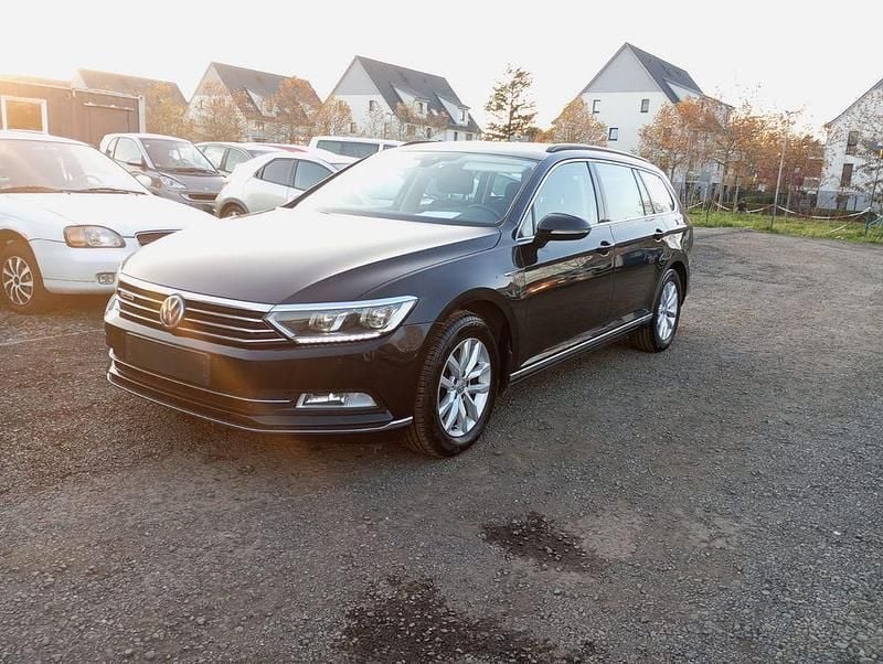 Gebraucht VW Passat Highline 190 PS (139 kW) 2018 Schwarz Limousine