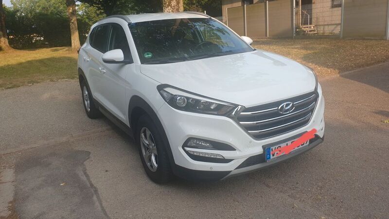Weiß Gebraucht 2017 Hyundai Tucson Style SUV | 11.100 € (Guter Preis) - Bild 1/4