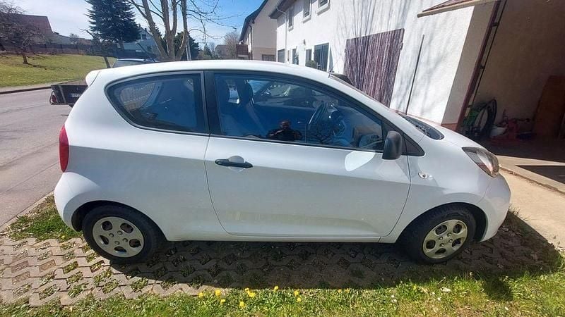 Gebraucht Kia Picanto Attract 67 PS (49 kW) 2015 Weiß Kleinwagen