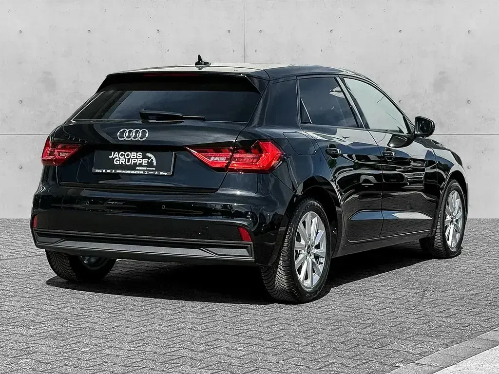 Neu Audi A1 Sportback Sport 116 PS (85 kW) 2026 Schwarz Kleinwagen