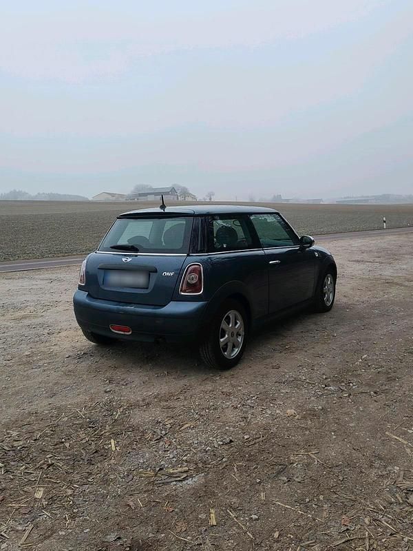 Second-hand Mini Cooper 75 CP (55 kW) 2009 Albastru Hatchback