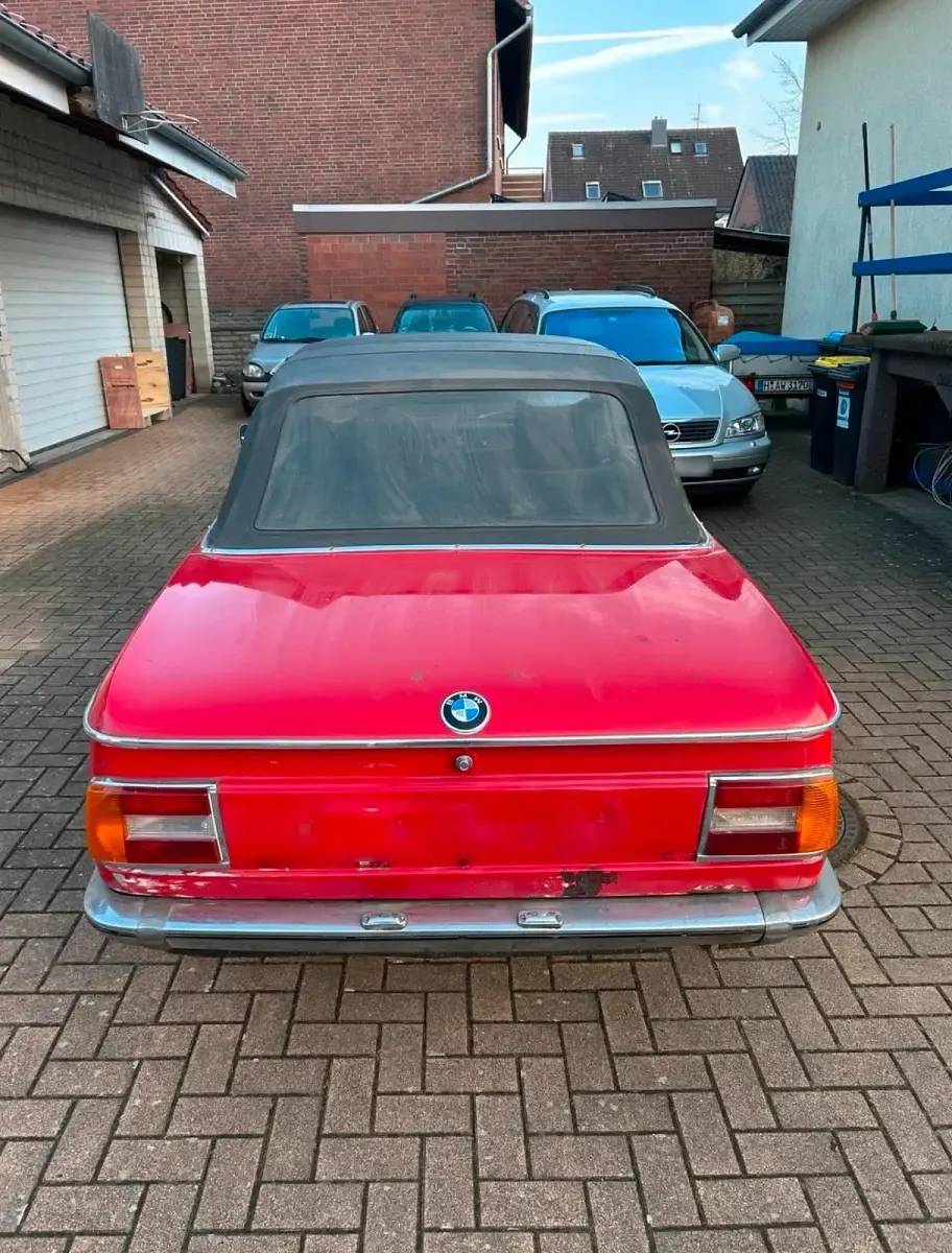 Gebraucht BMW 2002 100 PS (73 kW) 1973 Rot Limousine