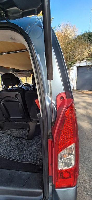 Gebraucht Peugeot Partner Tepee 109 PS (80 kW) 2008 Blau Van / Kleinbus