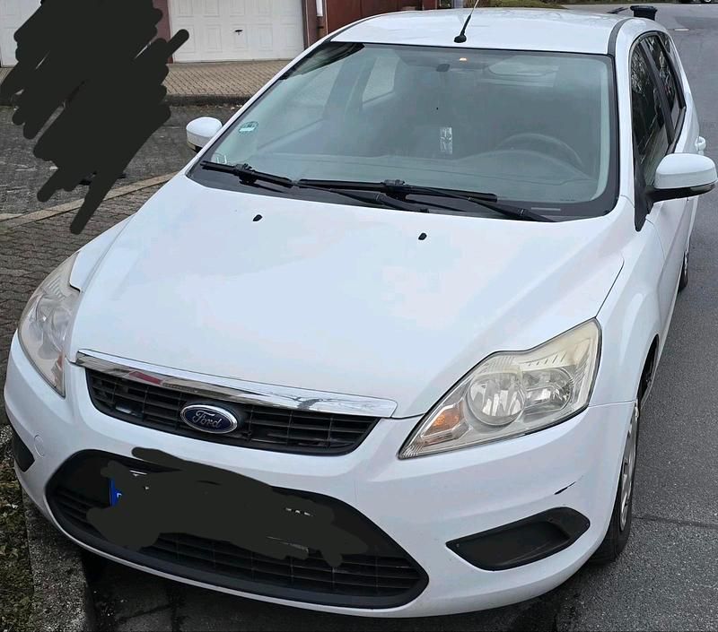 Gebraucht Ford Focus 109 PS (80 kW) 2008 Weiß Kombi