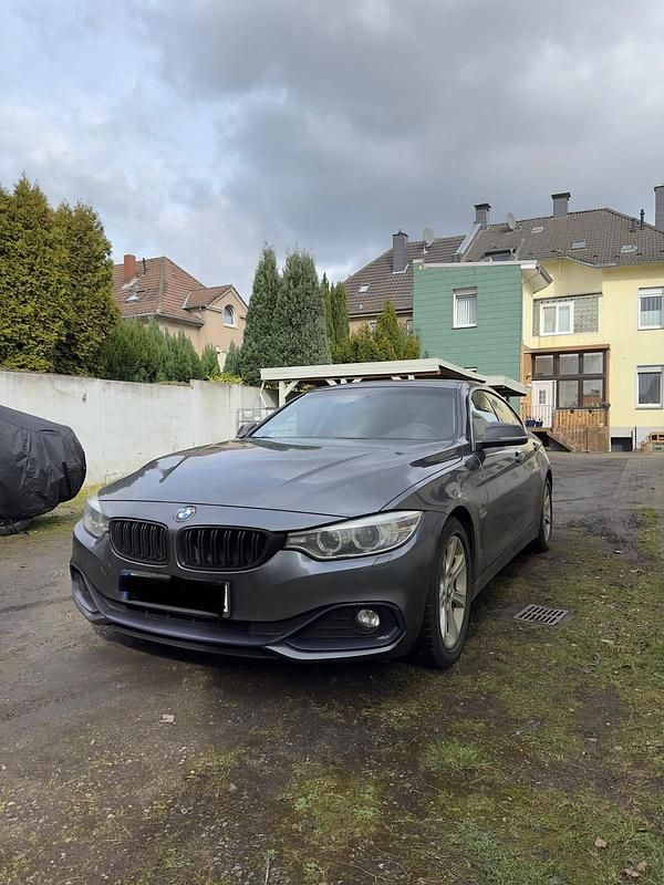 Grau Gebraucht 2014 BMW 420 Gran Coupé Coupé | 15.450 € (Fairer Preis) - Bild 1/4