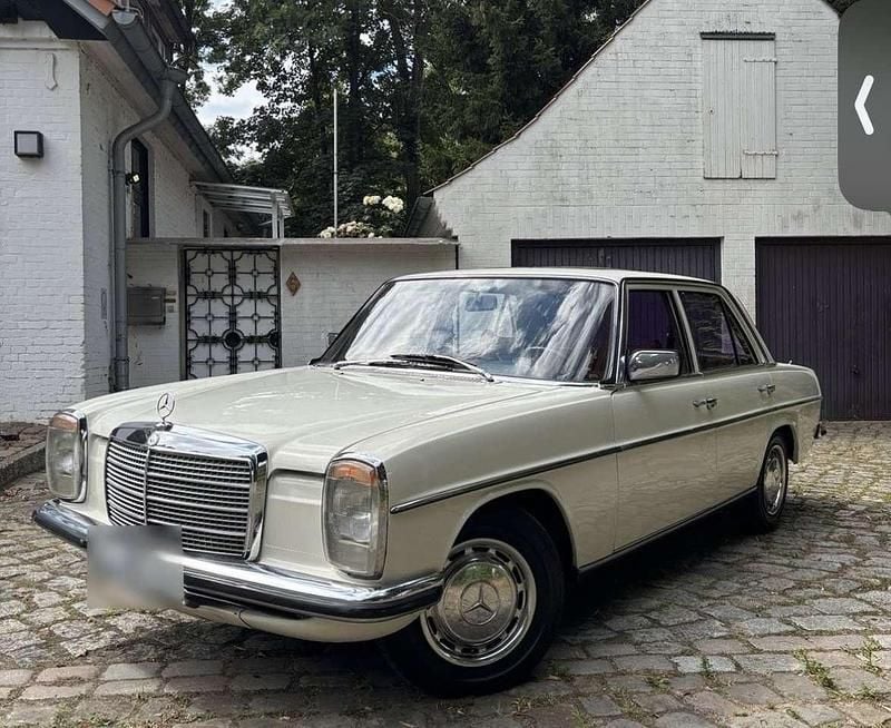 Gebraucht 1972 Mercedes W114 | 12.000 € - Bild 1/4