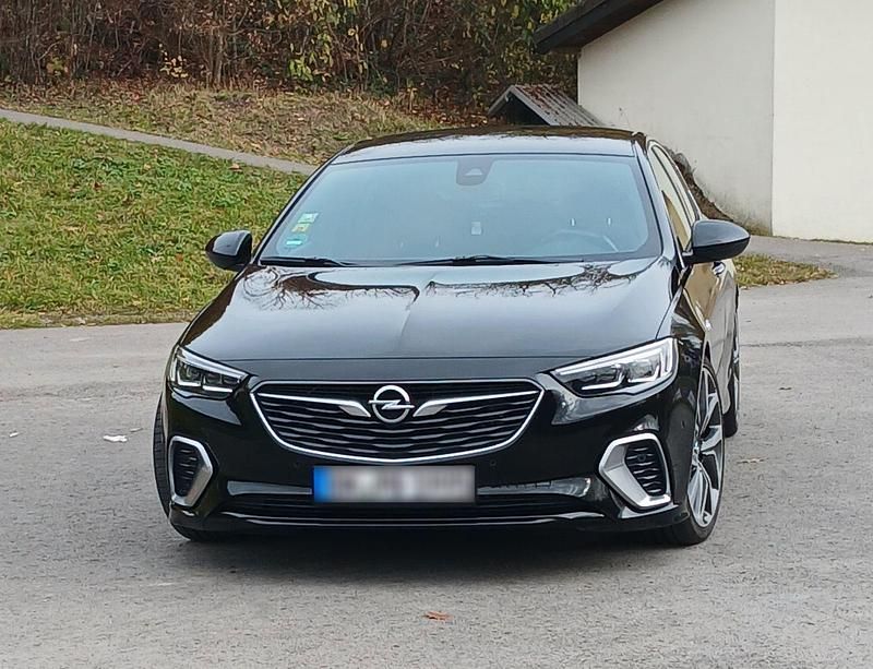 Gebraucht Opel Insignia 260 PS (191 kW) 2018 Schwarz Limousine