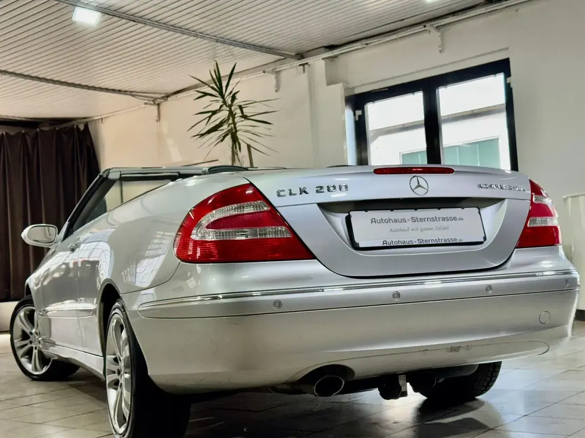 Gebraucht Mercedes CLK200 Elegance 163 PS (119 kW) 2005 Silber Cabrio