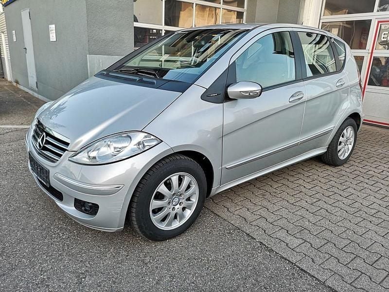 Gebraucht Mercedes A150 95 PS (69 kW) 2008 Silber Limousine