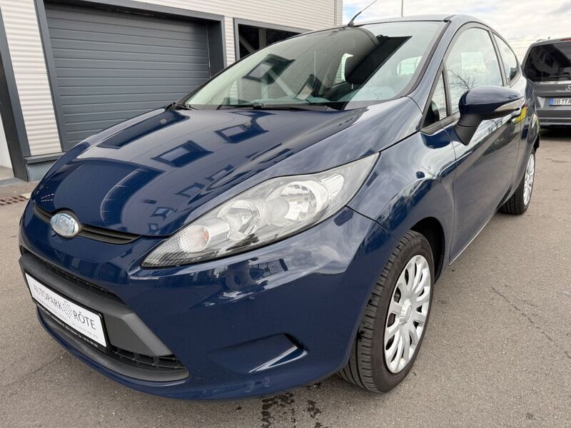 Blau Gebraucht 2009 Ford Fiesta Trend Kleinwagen | 3.290 € (Fairer Preis) - Bild 1/4