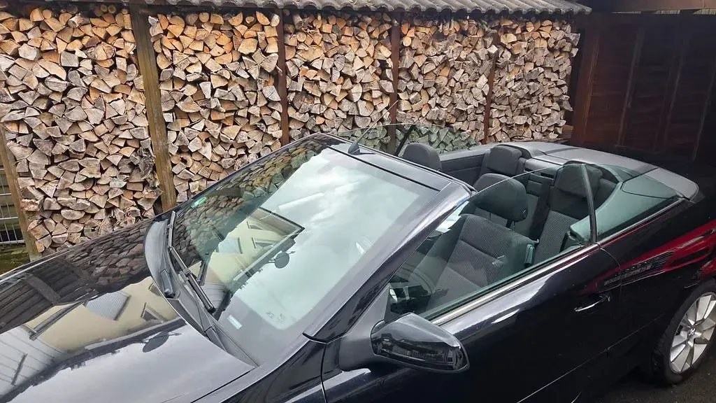 Gebraucht Opel Astra Cabriolet 140 PS (102 kW) 2006 Schwarz Cabrio