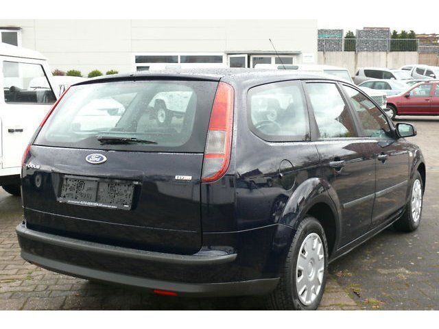 Gebraucht Ford Focus Ambiente 109 PS (80 kW) 2007 Blau Kombi