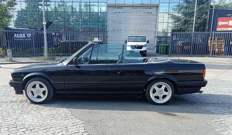Gebraucht BMW 320 Cabriolet 129 PS (94 kW) 1991 Schwarz Cabrio