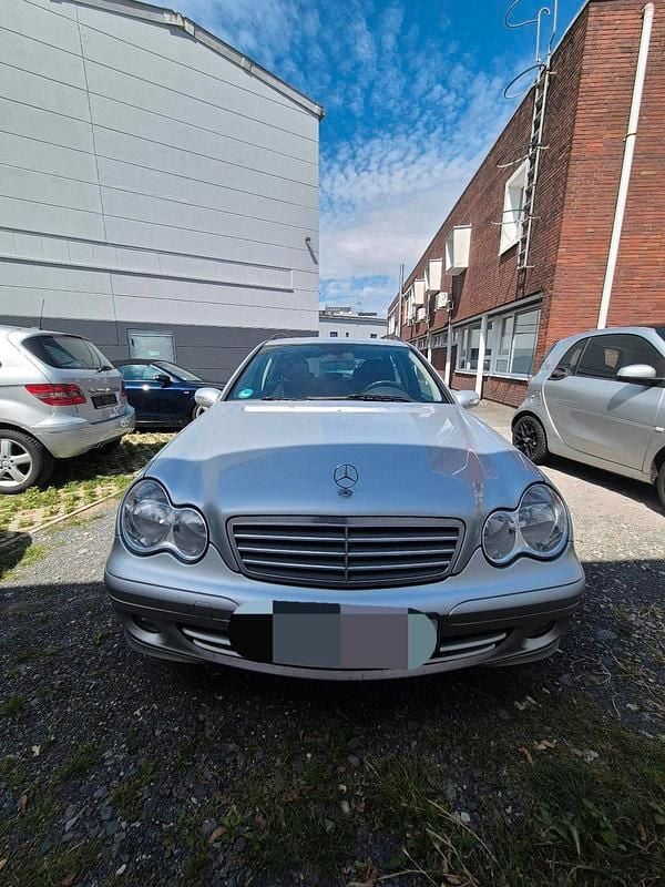 Silber Gebraucht 2006 Mercedes C180 Kombi | 1.650 € (Superpreis) - Bild 1/4