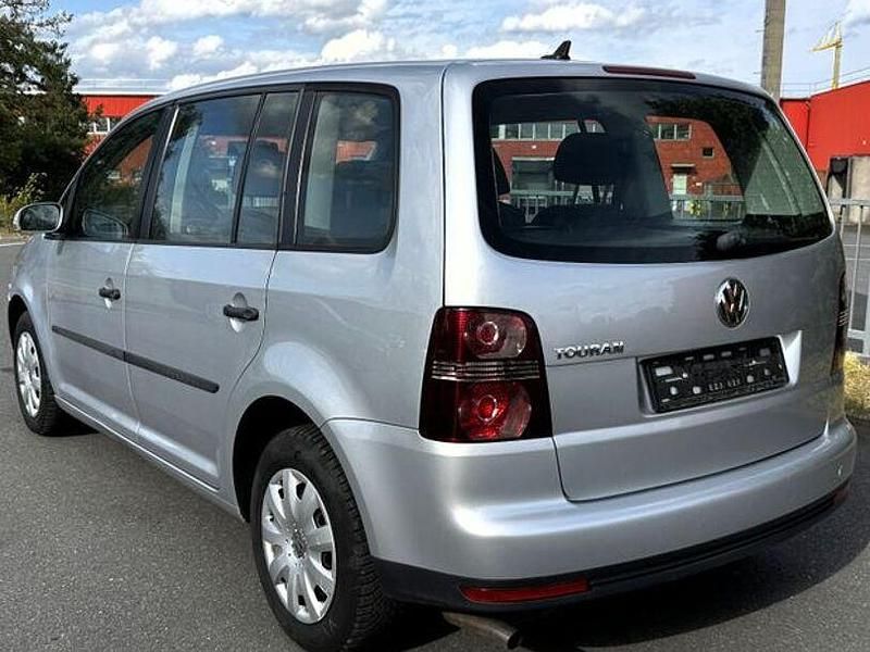 Gebraucht VW Touran 109 PS (80 kW) 2008 Silber Van / Kleinbus