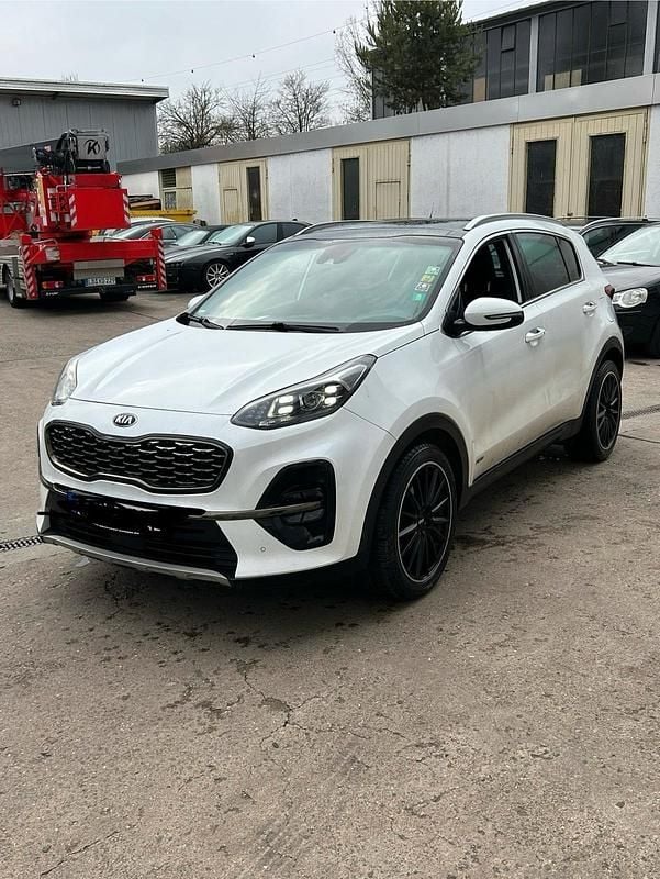 Weiß Gebraucht 2021 Kia Sportage GT-Line SUV | 20.800 € (Superpreis) - Bild 1/4