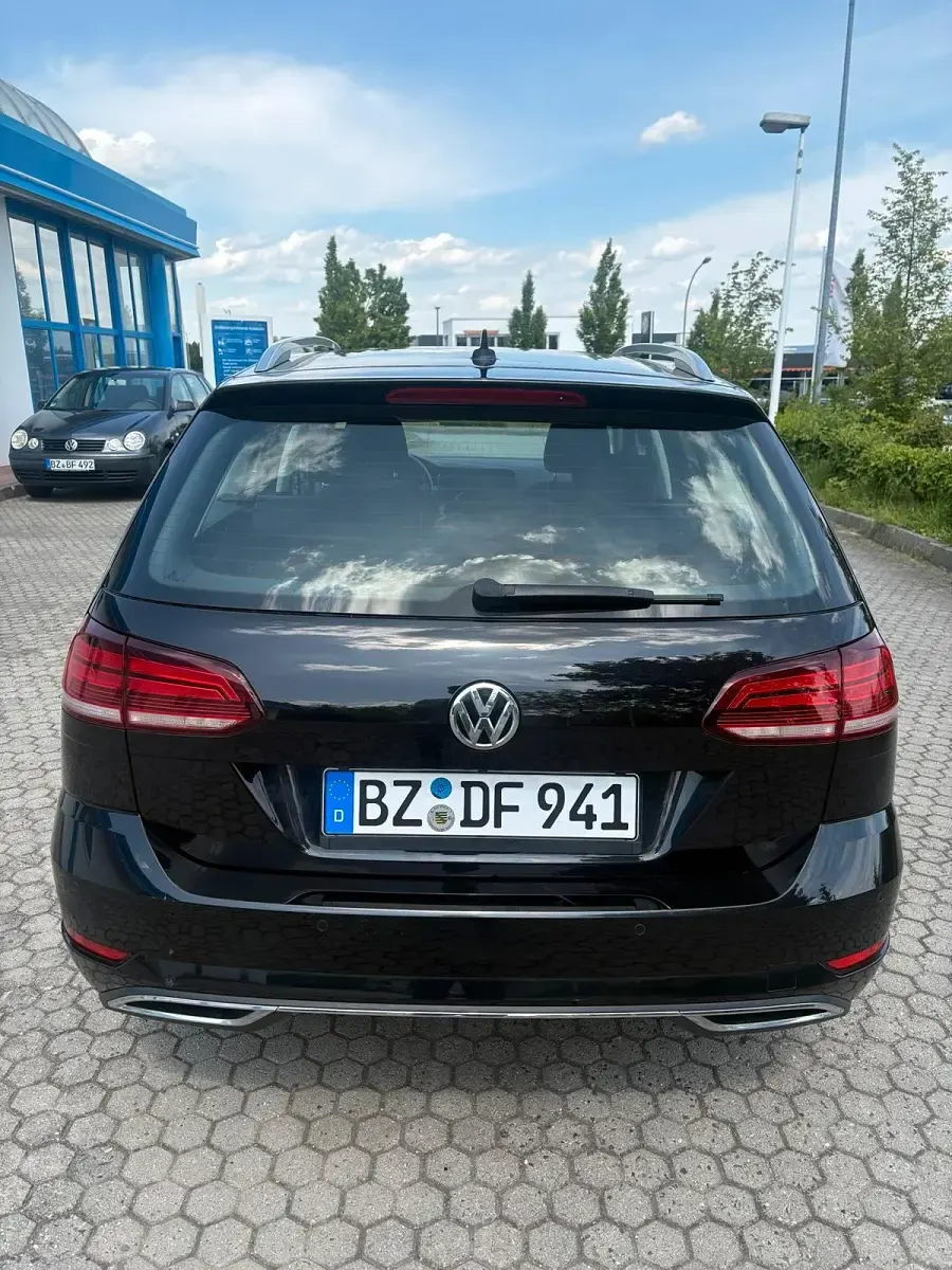 Gebraucht VW Golf VII 150 PS (110 kW) 2017 Schwarz Kombi