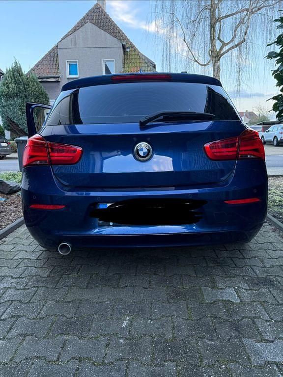 Gebraucht BMW 116 Advantage 116 PS (85 kW) 2017 Blau Kleinwagen