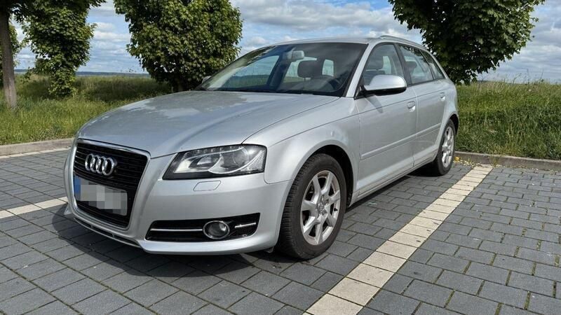 Gebraucht 2012 Audi A3 Sportback Comfort Limousine | 5.900 € (Superpreis) - Bild 1/4