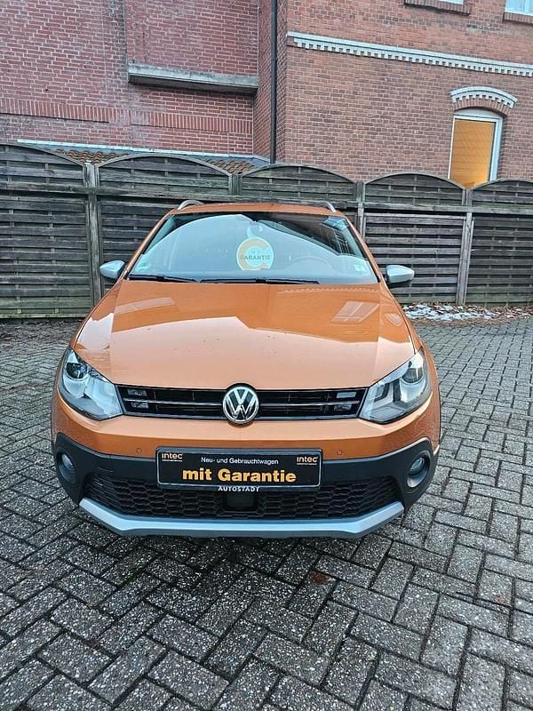 Gebraucht VW Polo Cross 90 PS (66 kW) 2015 Orange Kleinwagen