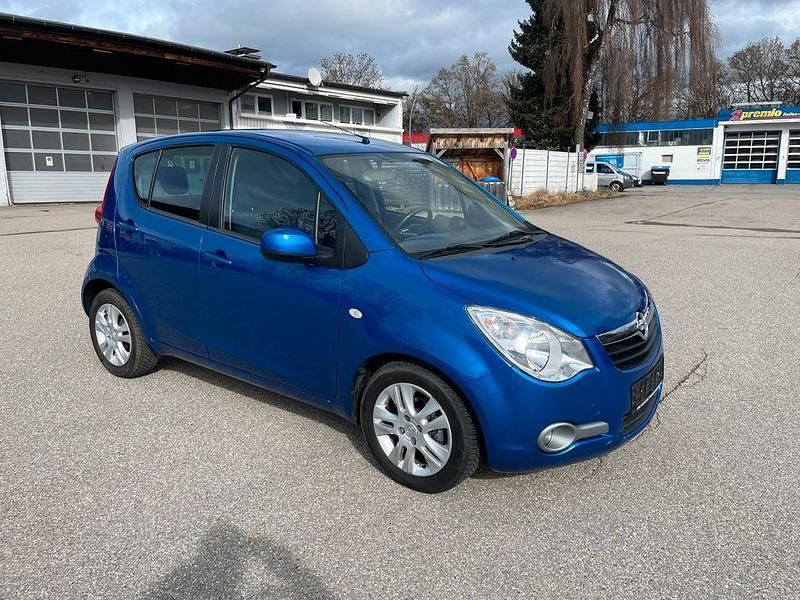 Gebraucht Opel Agila Edition 94 PS (69 kW) 2011 Blau Kleinwagen