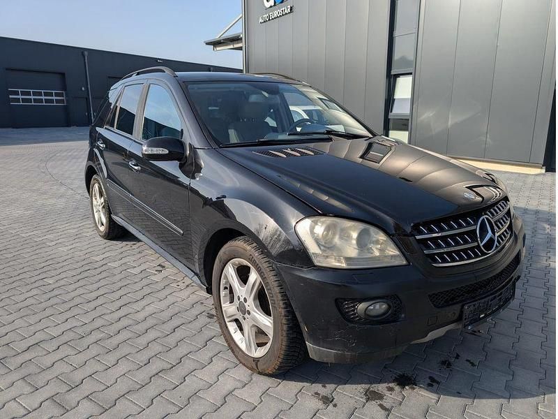 Gebraucht Mercedes ML320 Sport 224 PS (164 kW) 2008 Obsidianschwarz  metalliclack SUV