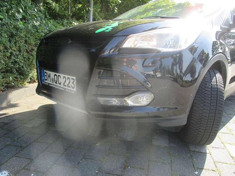 Gebraucht Ford Kuga Titanium 140 PS (102 kW) 2013 Schwarz SUV
