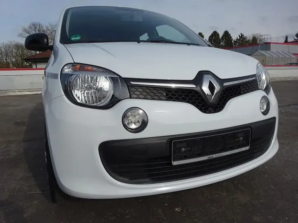 Gebraucht Renault Twingo LIMITED 71 PS (52 kW) 2018 Weiß Kleinwagen