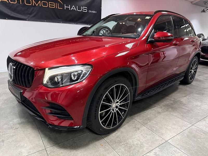Rot Gebraucht 2015 Mercedes GLC220 AMG line SUV | 27.980 € (Fairer Preis) - Bild 1/2