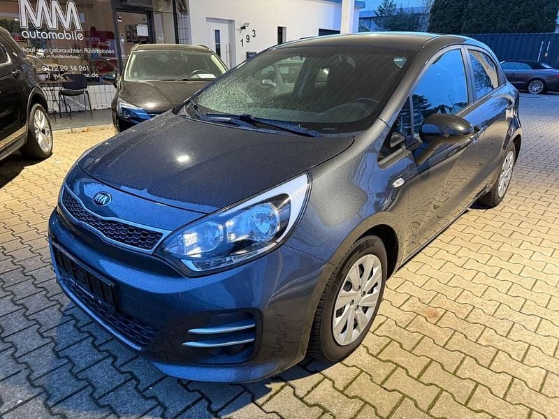 Gebraucht Kia Rio 86 PS (63 kW) 2016 Grau Kleinwagen