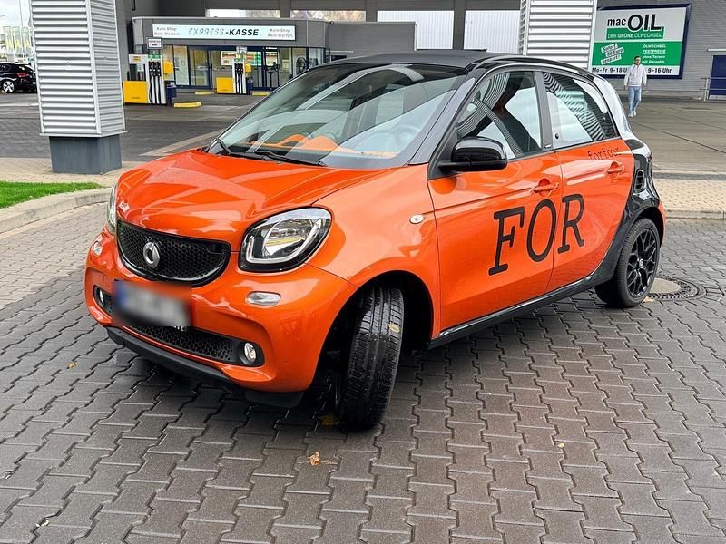 Orange Gebraucht 2015 Smart ForFour Kleinwagen | 6.750 € (Fairer Preis) - Bild 1/4