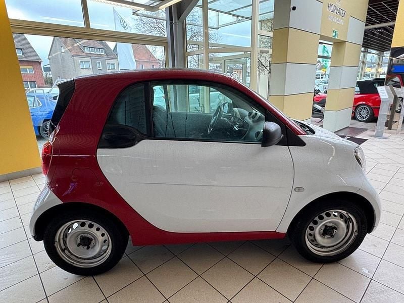 Gebraucht Smart ForTwo Coupé 71 PS (52 kW) 2016 Rot Coupé