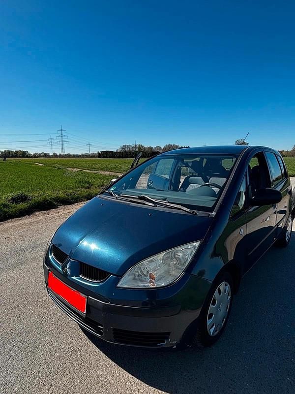 Gebraucht Mitsubishi Colt 75 PS (55 kW) 2006 Blau Kleinwagen