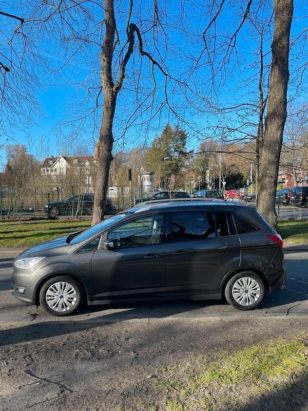 Gebraucht Ford Grand C-Max 125 PS (91 kW) 2015 Grau Van / Kleinbus