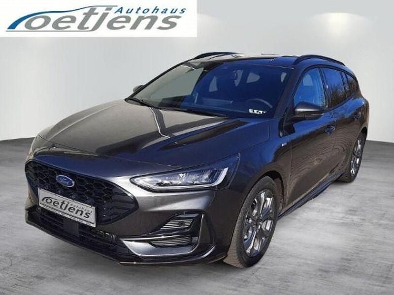 Grau Neu 2025 Ford Focus ST-Line X Limousine | 27.980 € (Fairer Preis) - Bild 1/4