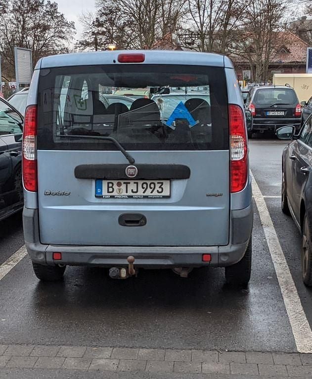 Gebraucht Fiat Doblò Active 84 PS (61 kW) 2009 Grau Van / Kleinbus