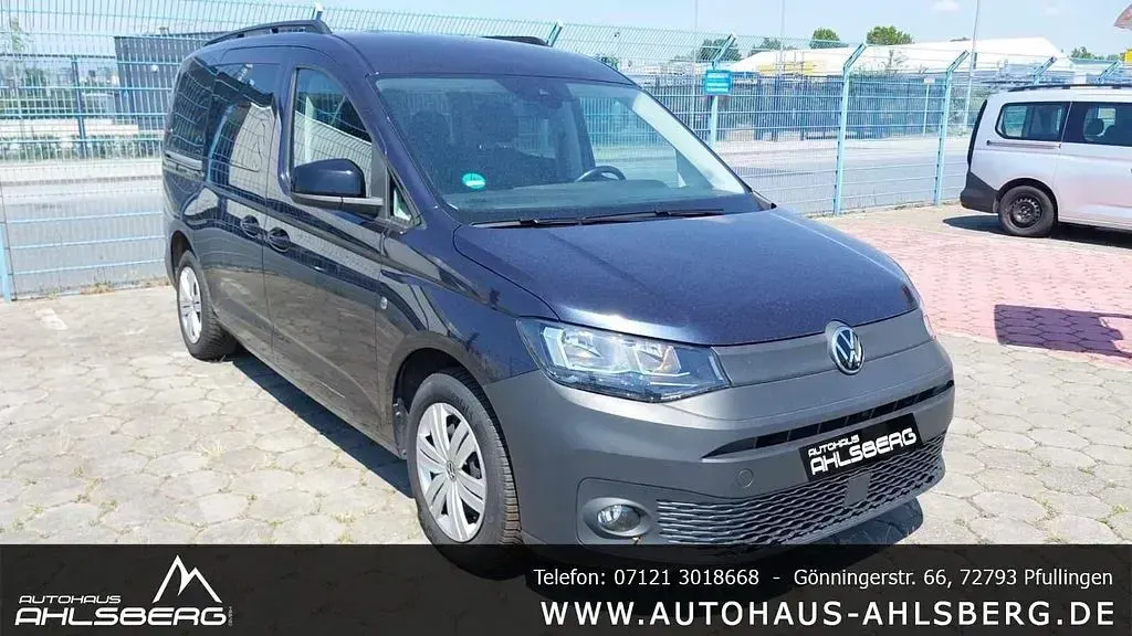 Gebraucht VW Caddy 122 PS (89 kW) 2022 Starlight blue Van / Kleinbus