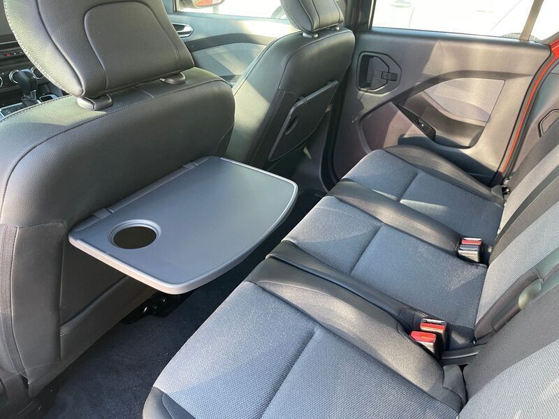 Braun Neu 2024 Renault Kangoo Van / Kleinbus | 37.900 € (Teuer) - Bild 1/4